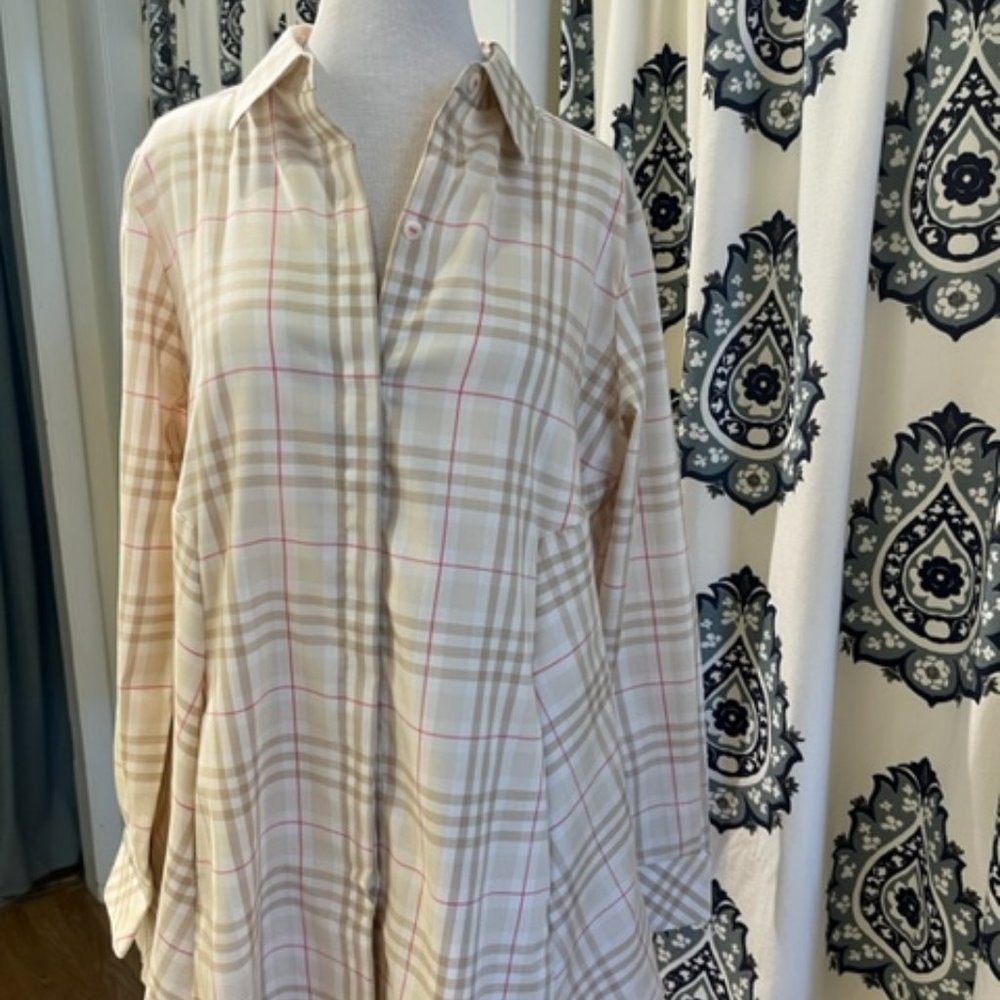 Foxcroft Cici Tunic Blouse